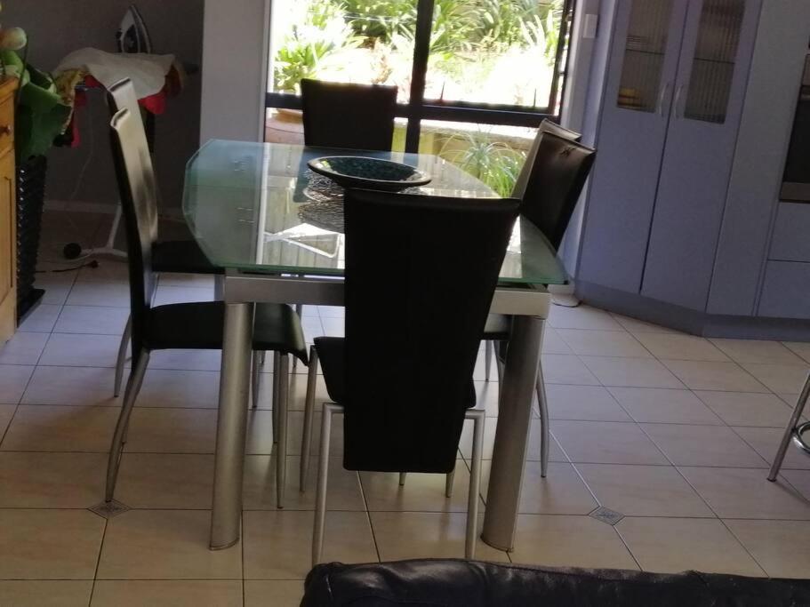 Double Room With Shared Bathroom オークランド エクステリア 写真